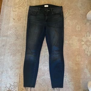 Mother Denim size 27. Looker ankle fray